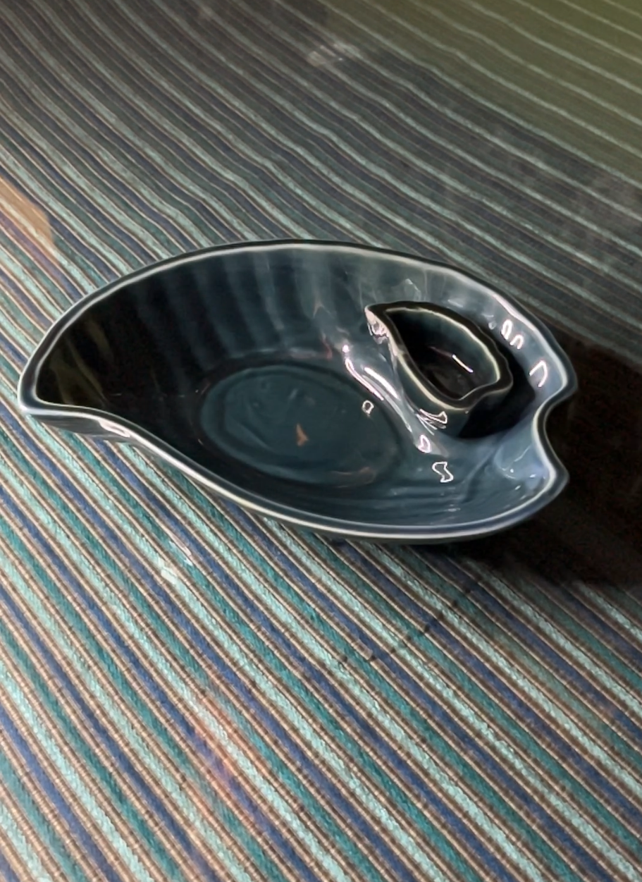 Leaf Tray with attached bowl