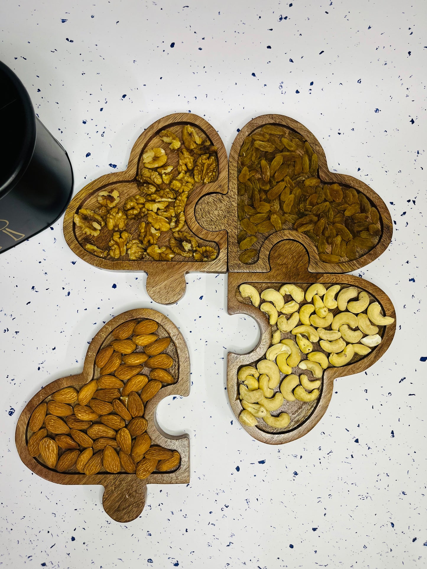 Heart shape serving tray (4 pieces)