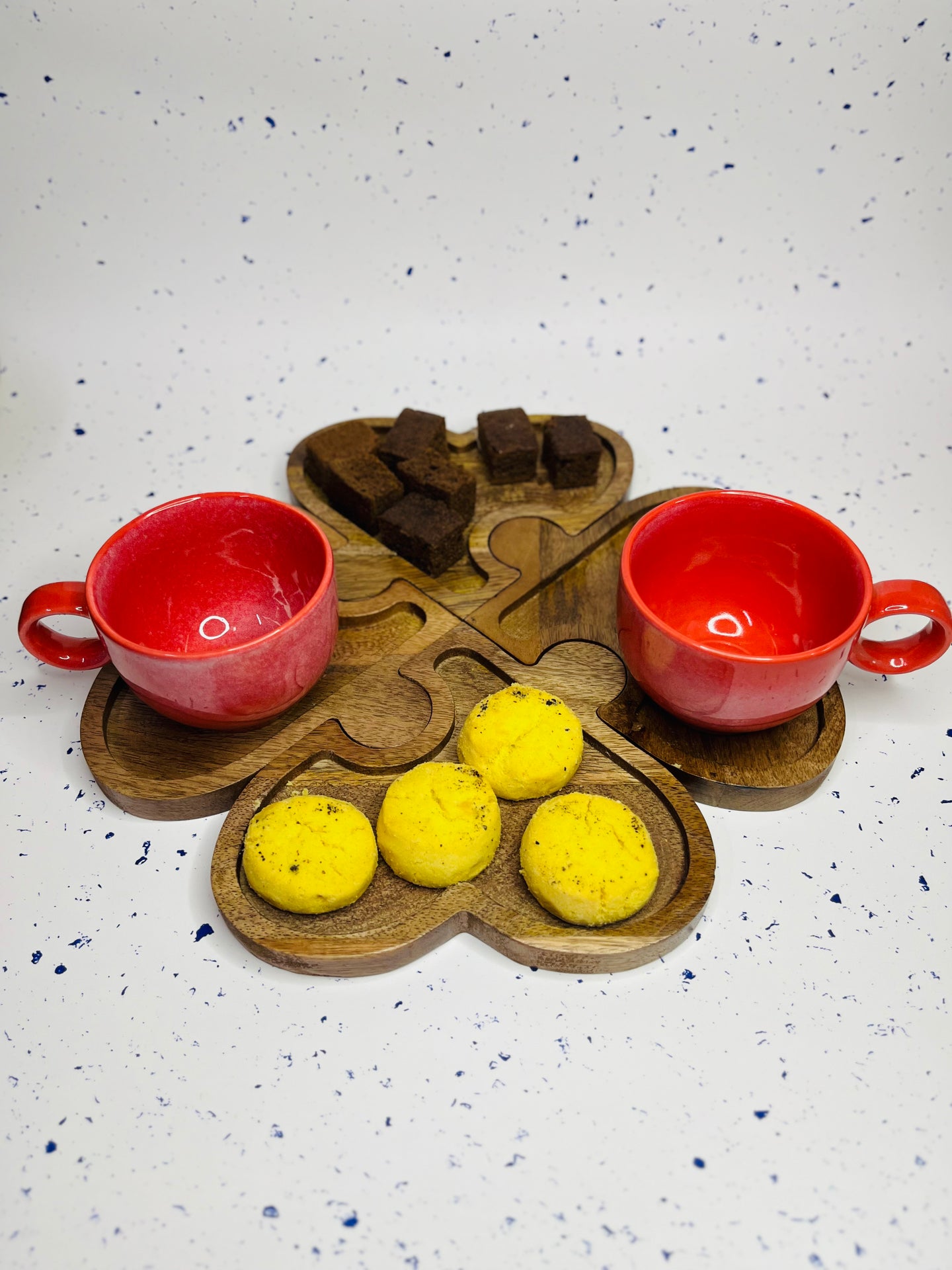 Heart shape serving tray (4 pieces)